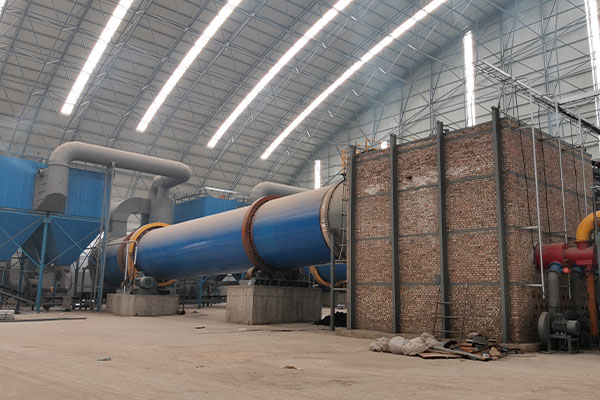 施工进度：内蒙古1000吨焦炭烘干机安装进行中